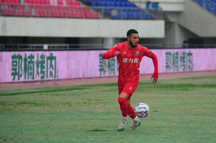  陜西聯(lián)合主場2-1戰(zhàn)勝上海嘉定匯龍，贏得西部杯足球邀請賽首勝