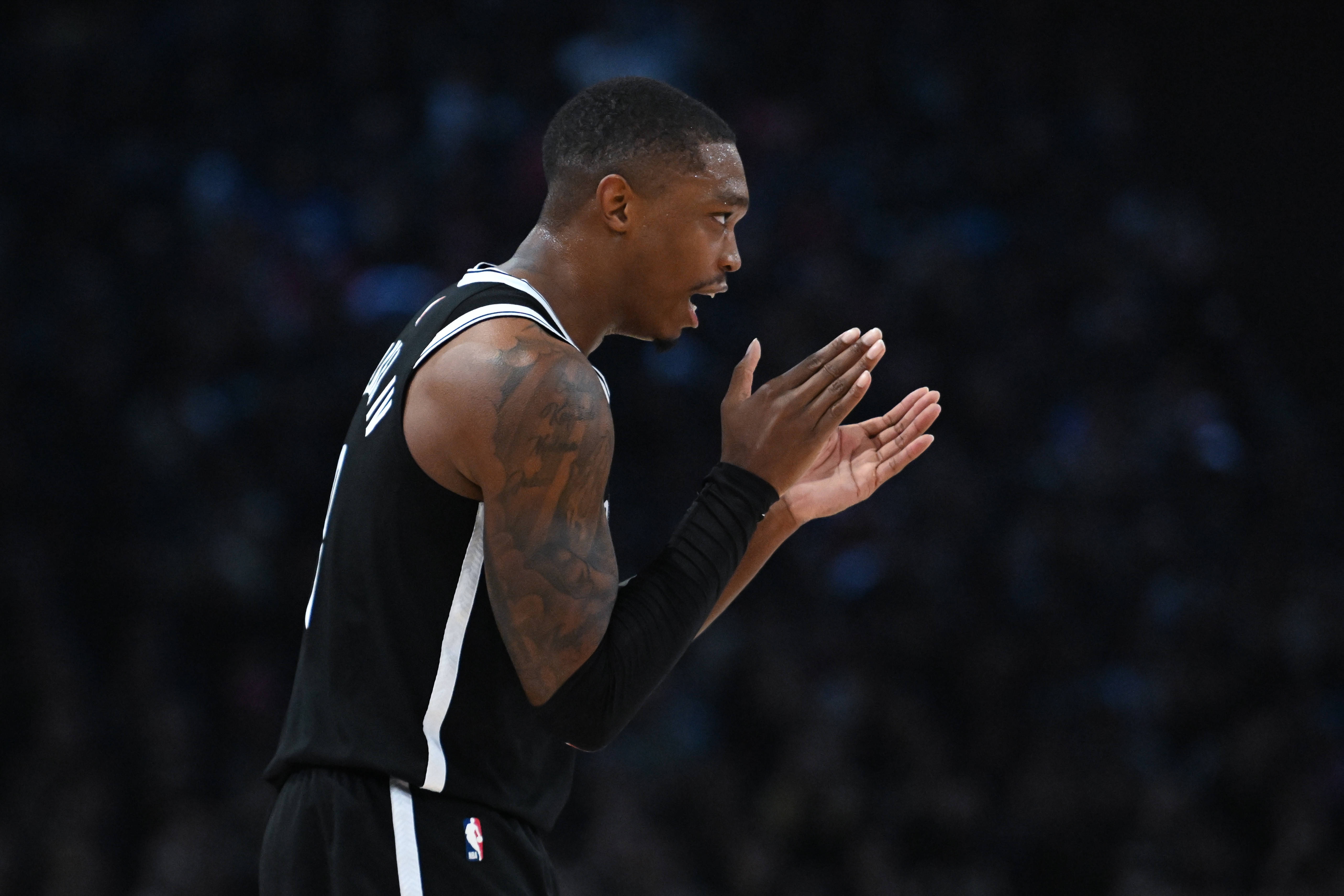  重返NBA！Shams：朗尼-沃克同意與76人簽下2年300萬美元合同