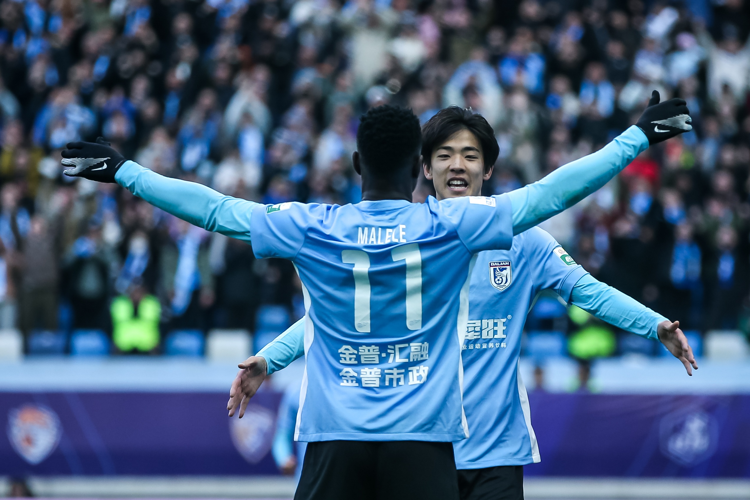  青春風暴刮起來！19歲朱鵬宇&18歲王鈺棟處子球 19歲李新翔1射2傳
